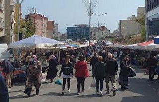 Kısıtlama sonrası pazarda adım atılacak yer kalmadı