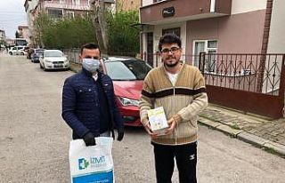 Kitap bulamayan üniversitelilere Başkan Hürriyet’ten...