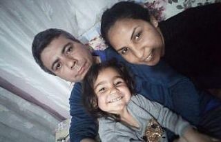 Kızı kaçırılan baba, oyuncak bebeğe sarılarak...