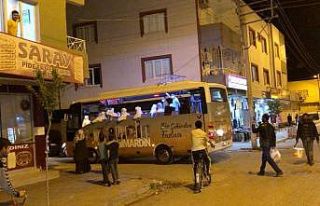 Kızıltepeliler belediyenin üstü açık otobüsünde...