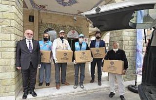 Konya’da sağlık çalışanlarına kandil ikramı