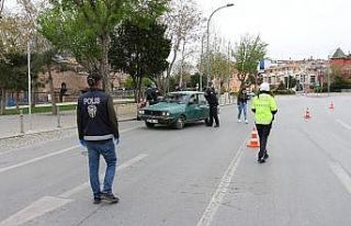 Konya’da sokağa çıkma kısıtlamasında sokaklar...
