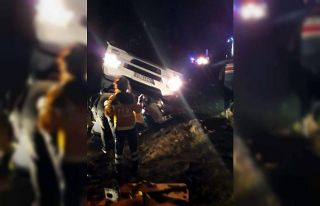 Konya’da tır devrildi: 1 yaralı