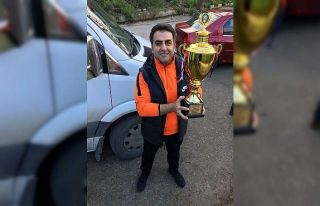 Korona virüsü tedavisi gören başkandan mesaj var