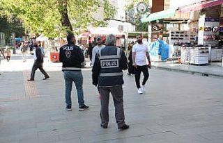 Kurallara uymayan kişilere toplam 108 bin TL para...