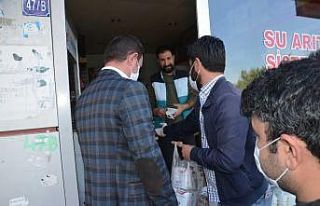 Kurtalan’da vatandaşlara ücretsiz maske dağıtıldı