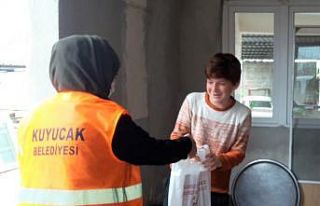 Kuyucak Belediyesi öğrencinin test kitabı isteğini...