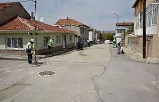 Mahallelerde temizlik çalışmaları sürüyor