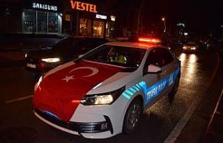 -Malatya’da polislere alkışlı kutlama