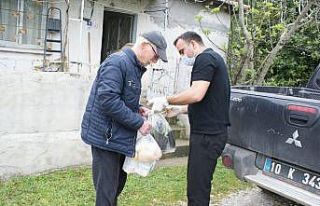 Manyas’ta Vefa grubu 700 vatandaşa hizmet verdi