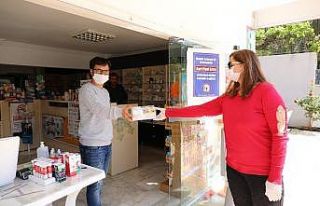 Marmaris Belediyesi’nden eczanelere maske desteği