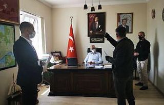 Marmaris Kaymakamı, Vefa Sosyal Destek ekibine kendi...