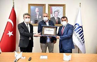 Maske üreten tekstil firmalarına teşekkür belgesi