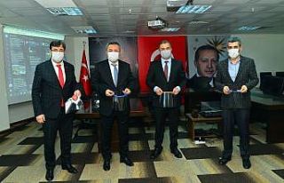 Maskeler emniyete teslim edildi