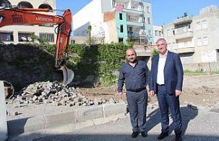 Mehmet Akif Ersoy Caddesi yenileniyor