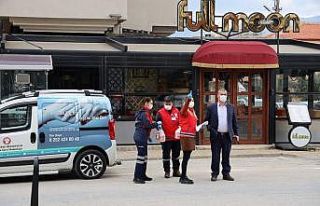 Memleketine dönemeyen üniversite öğrencilerine...