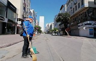Mersin, yasağın ikinci gününde de sessizliğini...