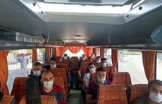 Mersin’de karantina süresi dolan 17 kişi memleketlerine...