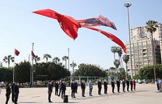 Mersin’de maskeli 23 Nisan töreni