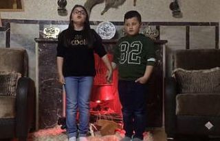 Minik kardeşlerden hemşire annelerini görebilmek...