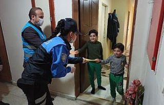 Miniklerden ‘Biz Bize Yeteriz Türkiyem’ kampanyasına...