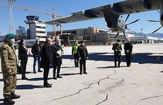 MSB: "Sağlık malzemelerini taşıyan uçağımız...