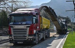 Mudanya yoluna neşter