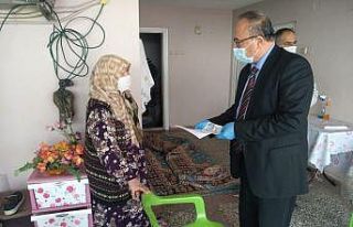 Müdür Alagöz’den Vefa Sosyal Destek Grubuna destek