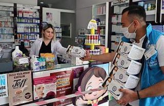 Muğla Büyükşehir’den Eczanelere 44 bin 500 maske