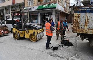 Muş Belediyesi korona virüsle mücadele ederken...