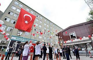 NEÜ’de tedavi gören çocuklar için balonlar uçuruldu