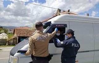 O ilçeye girişler kontrollü sağlanıyor