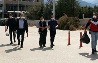 Oğlunu çekiçle öldürüp yakmaya çalışan baba...