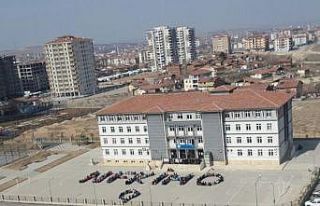 Öğrencilerden sağlık çalışanlarına destek...