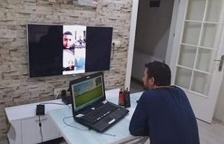 Öğrencilere görüntülü eğitim