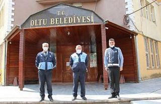 Oltu Zabıta Ekiplerinden örnek davranış