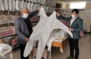 Osmaneli’nde sağlıkçıların özel tasarım tulumlar...