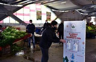 Osmangazi Belediyesi’nden pazar yerlerine el dezenfektanı