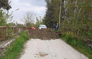 Osmaniye’yi Adana’ya bağlayan köy yolları kapatıldı