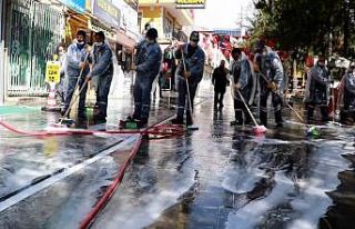 Osmanlı marşlı ’dezenfekte’ klibi ilgi gördü