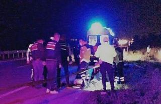 Otomobil ve motosiklet çarpıştı: 3 ölü