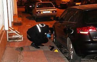Otomobilin altında pompalı tüfek bulundu