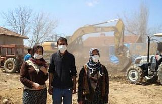 (Özel) Elektrik kablosundan çıkan yangın 2 çocuklu...