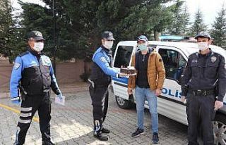 (Özel) Gözaltına alındığını zannetti, gördüğü...