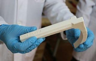 (Özel) Sağlıkçılar için ithal edilen cihaz Manisa’da...