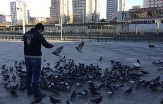 (Özel) Sokağa çıkma kısıtlamasında polis aç...