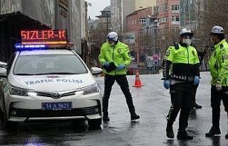 (Özel) Yasağı dinlemeyip sokağa çıktı, cezayı...