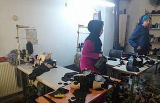 (Özel) Zeytinburnu’nda 17 bin adet kaçak maske...