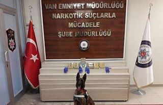 Plastik sebzelik içerisinde 5 kilo 630 gram eroin...