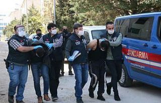 Polis Haftası’nda 2 polisi darp eden şahıslar...